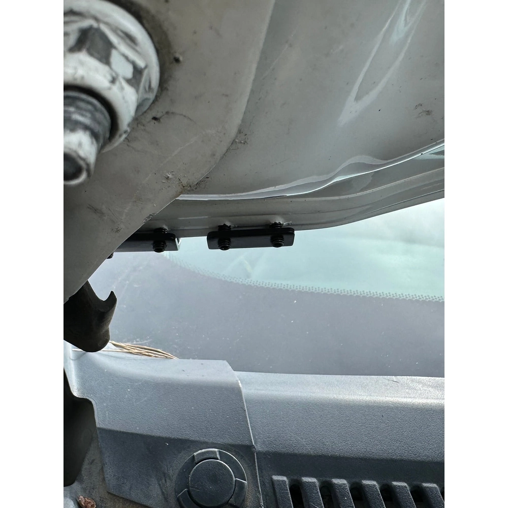 GMF4x4 RFI-182 (182-RFI) RFI Universal UHF Bracket