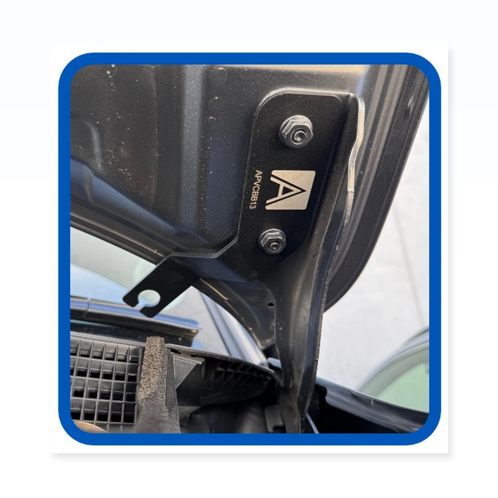 Nissan Patrol Uniden X76 Value Pack 5W UHF CB Radio & Antenna with Bonnet Bracket Essential Install Bundle 2013-Onwards