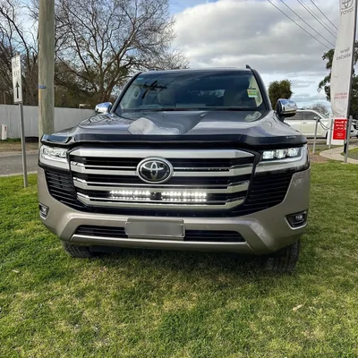 Behind Grille Light Bar Kit Suits Toyota 300 Series Land Cruiser April 2025 - Current
