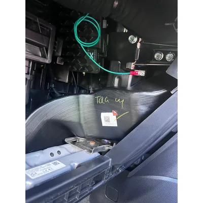 GMF4x4 RFI-183 (183-RFI) Ford Ranger RA/EVEREST/RAPTOR 2022+ Celfi Mount inside glovebox