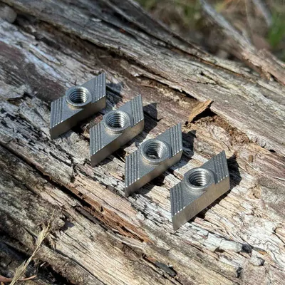 Razed Razed Quick Nut