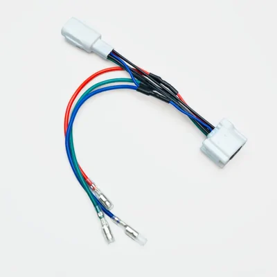 LightForce TYH6PIN Headlight Patch Harness Suits Toyota Hilux N90 Facelift Model – WorkMate & SR Only